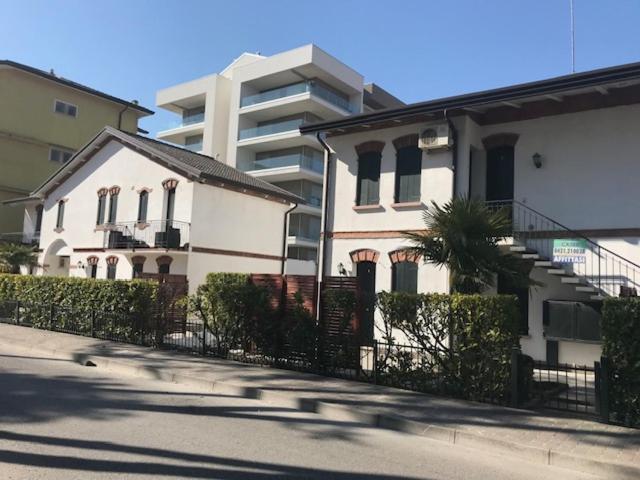 Appartement Casette Baradel - Agenzia *